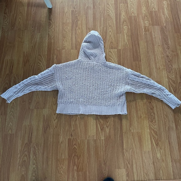 American Eagle - Pink Knitted Crop Sweater - Picture 2 of 3